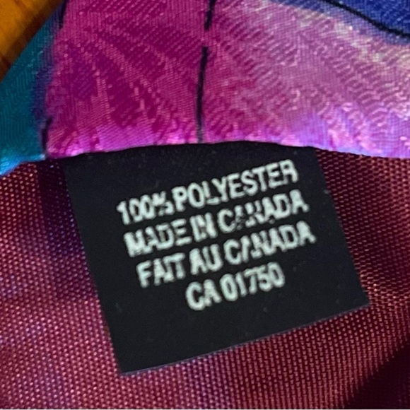 Vintage Canary Island Abstract Tie – Made in Canada – 58” x 4” (3/$25) - Picture 4 of 4